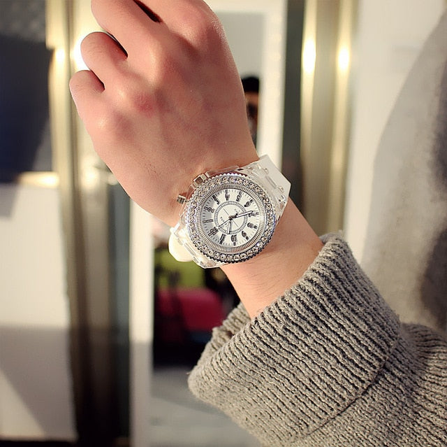 led Flash Luminous Watch Personality trends students lovers jellies woman men's watches 7 color light WristWatch relogio masculi